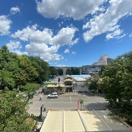 Apartment Eli-andon *