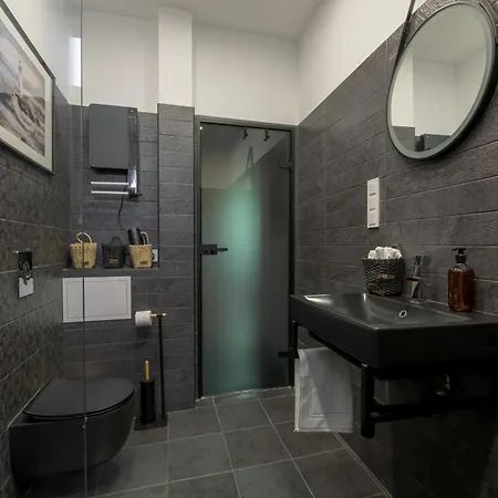 Eli-andon Апартамент *