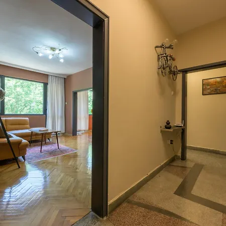 Апартамент Eli-andon *